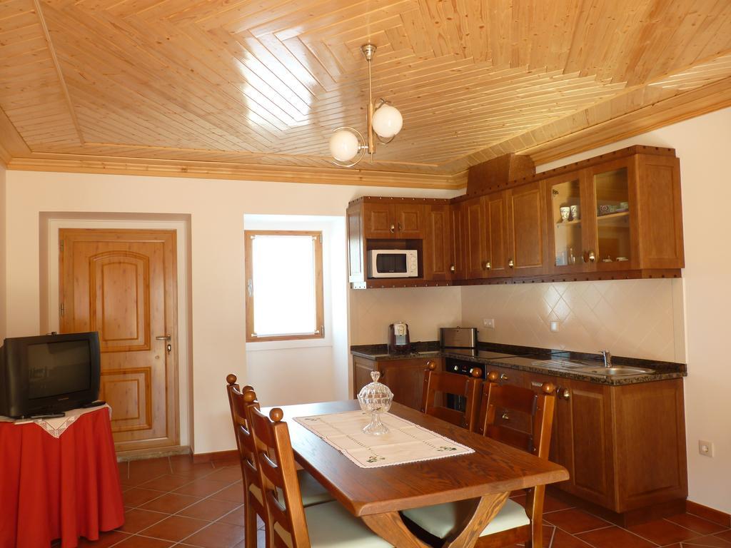 Refugio Da Ti Maria Βίλα Batalha Δωμάτιο φωτογραφία